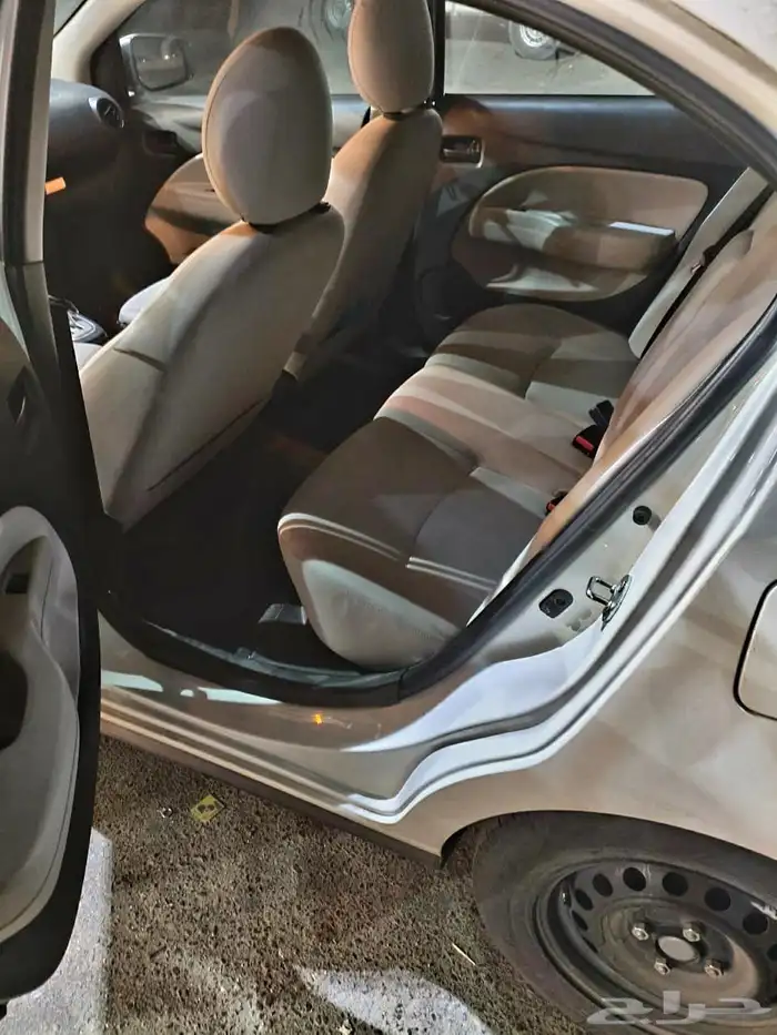 ميتسوبيشي اتراج 2023 ممشى قليل 23 الف 8