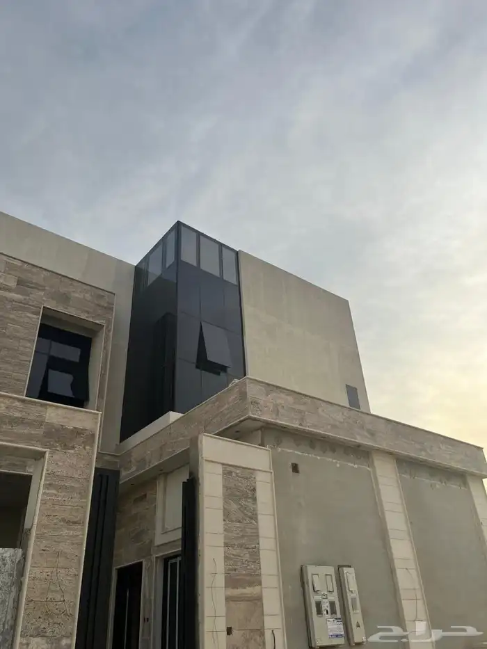 زجاج والمنيوم 4