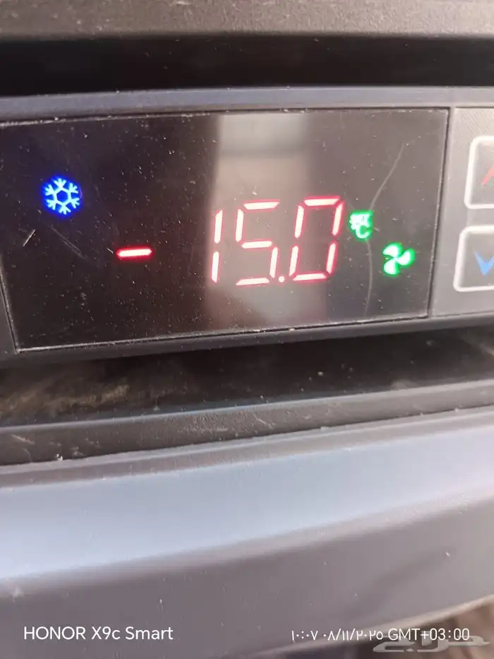 عزل سيارات الفان وانشاء صناديق عزل للوانيت والدينات 1