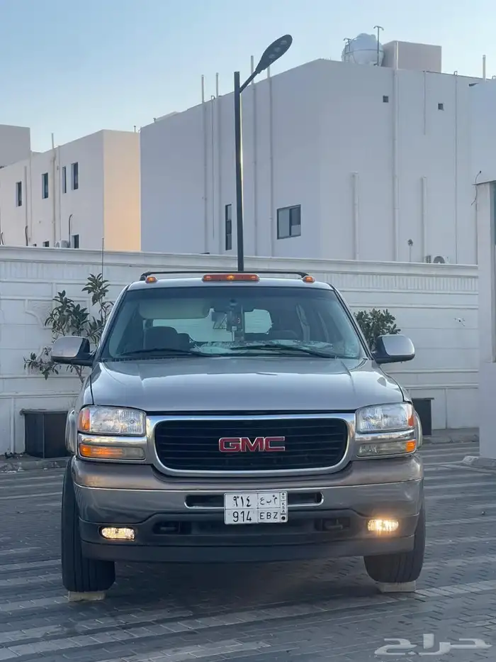 للبيع جمس 8100 مخزن 0