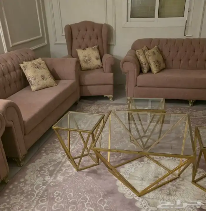 كنب ومجلس كامل 9 في 5 0