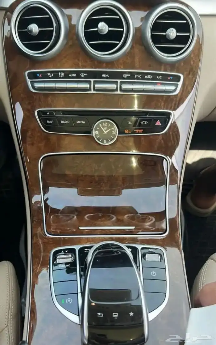 لمحبين النظافة (مرسيدس C300 )موديل 2016 5