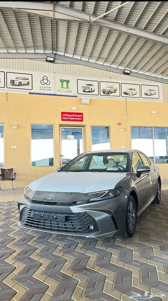 تويوتا كامري إستاندر بنزين 2025 باقل سعر 0