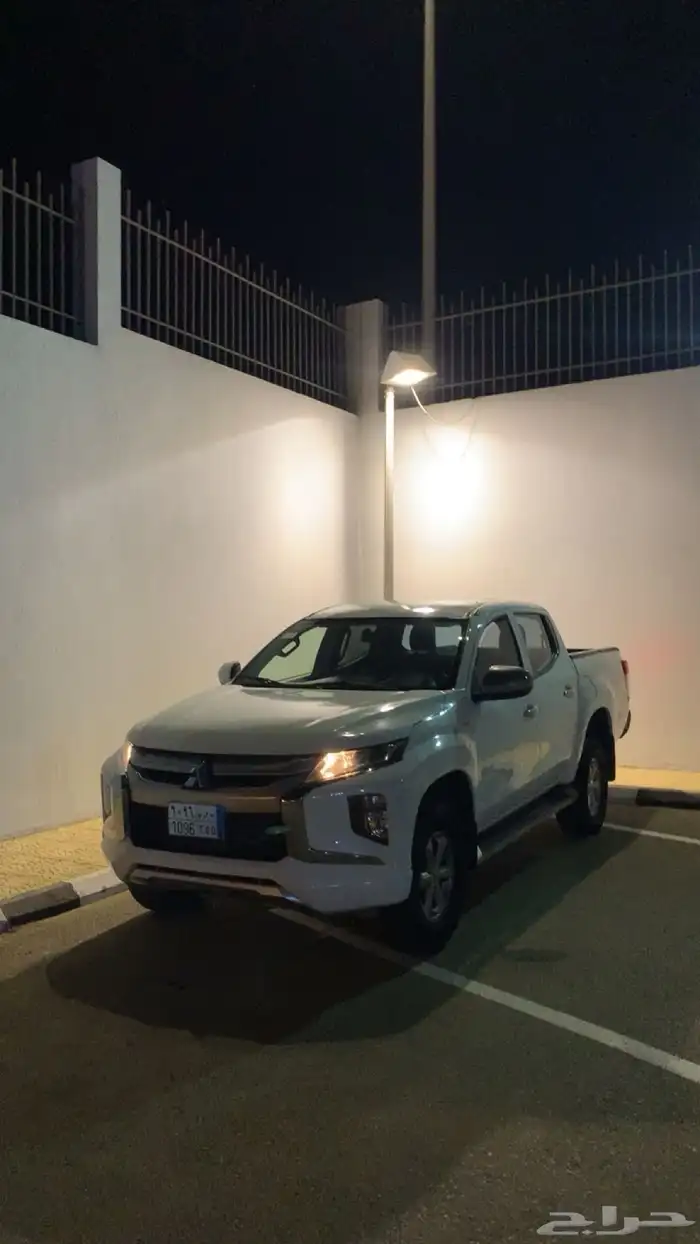 ميتسوبيشي L200 0