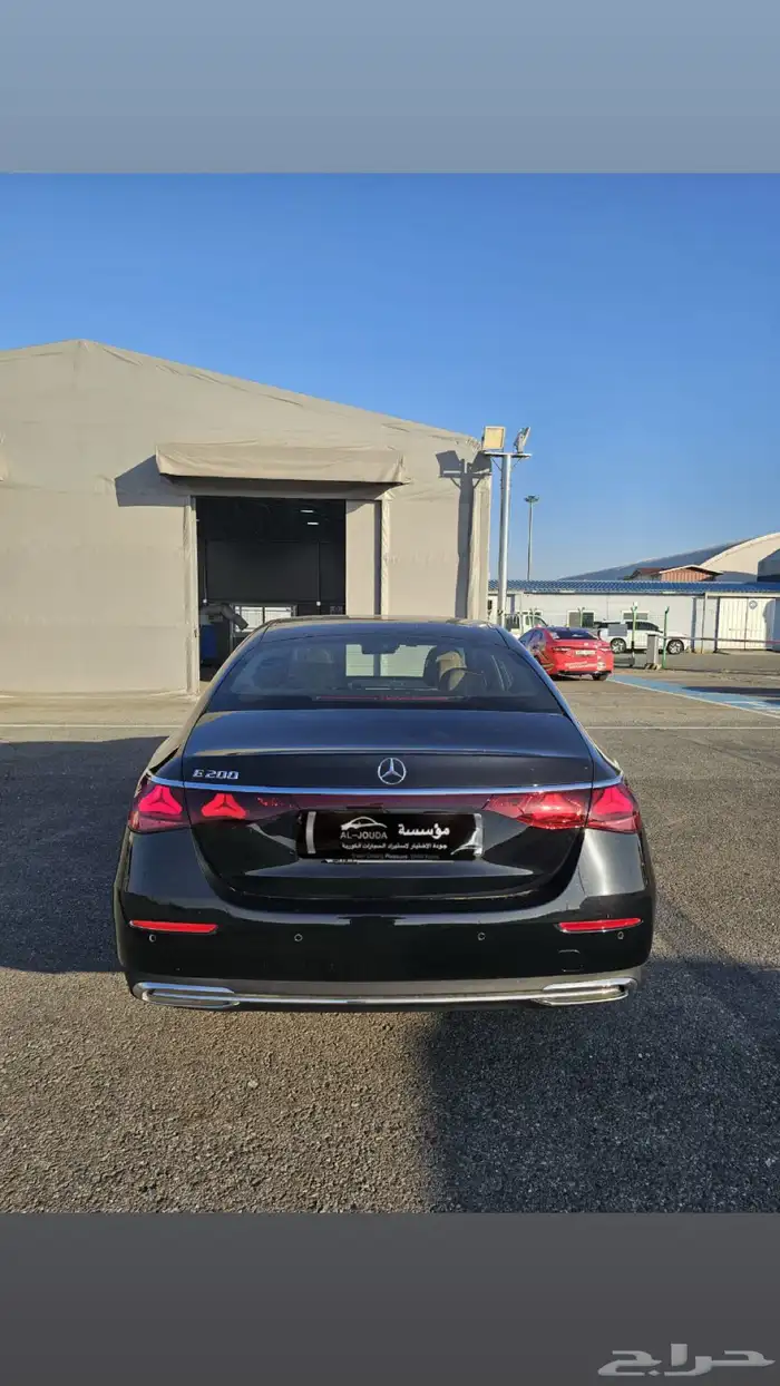 Mercedes Benz E-class(E)W214 E200 avant-garde 1