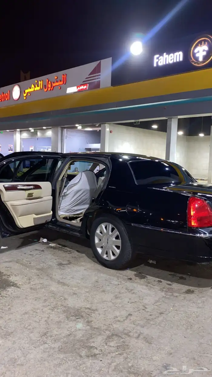 لينكون تاون كار 10