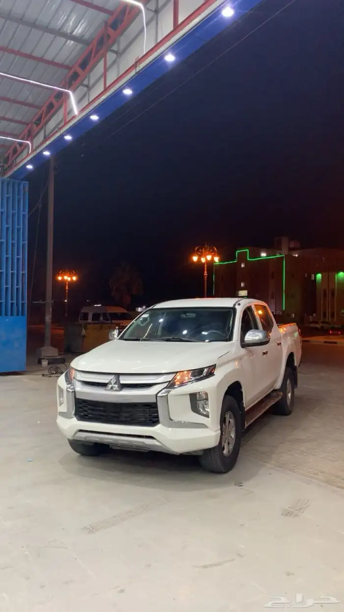 ميتسوبيشي L200 1