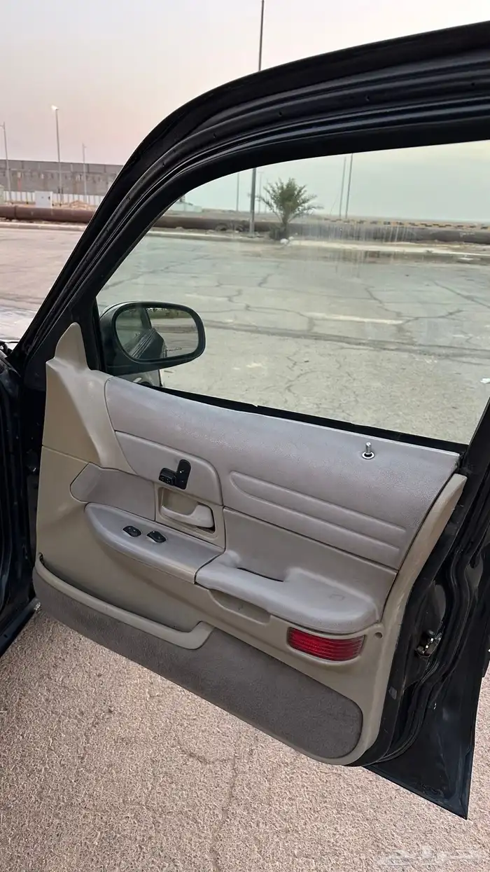 فورد فكتوريا سعودي مديل 99شكمانين 16