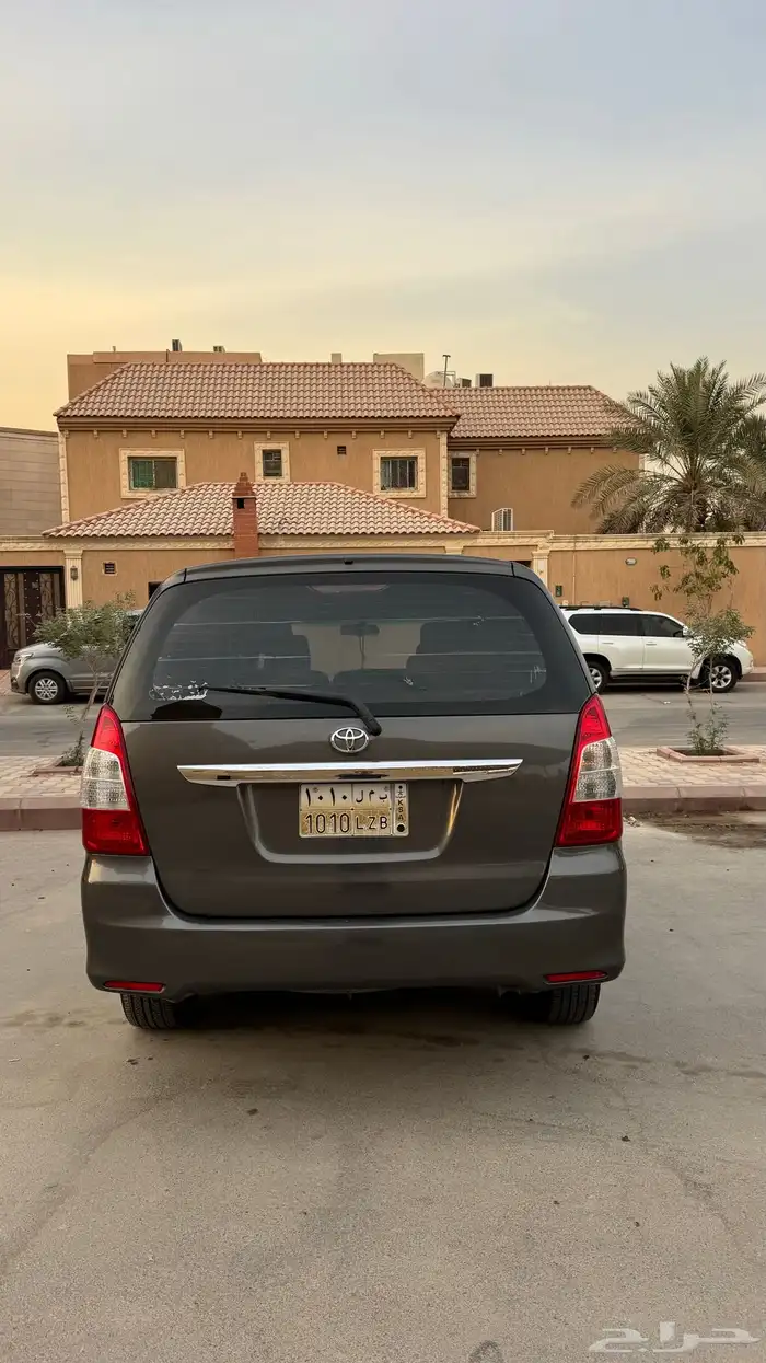 أنوفا 2012 مالك اول 1