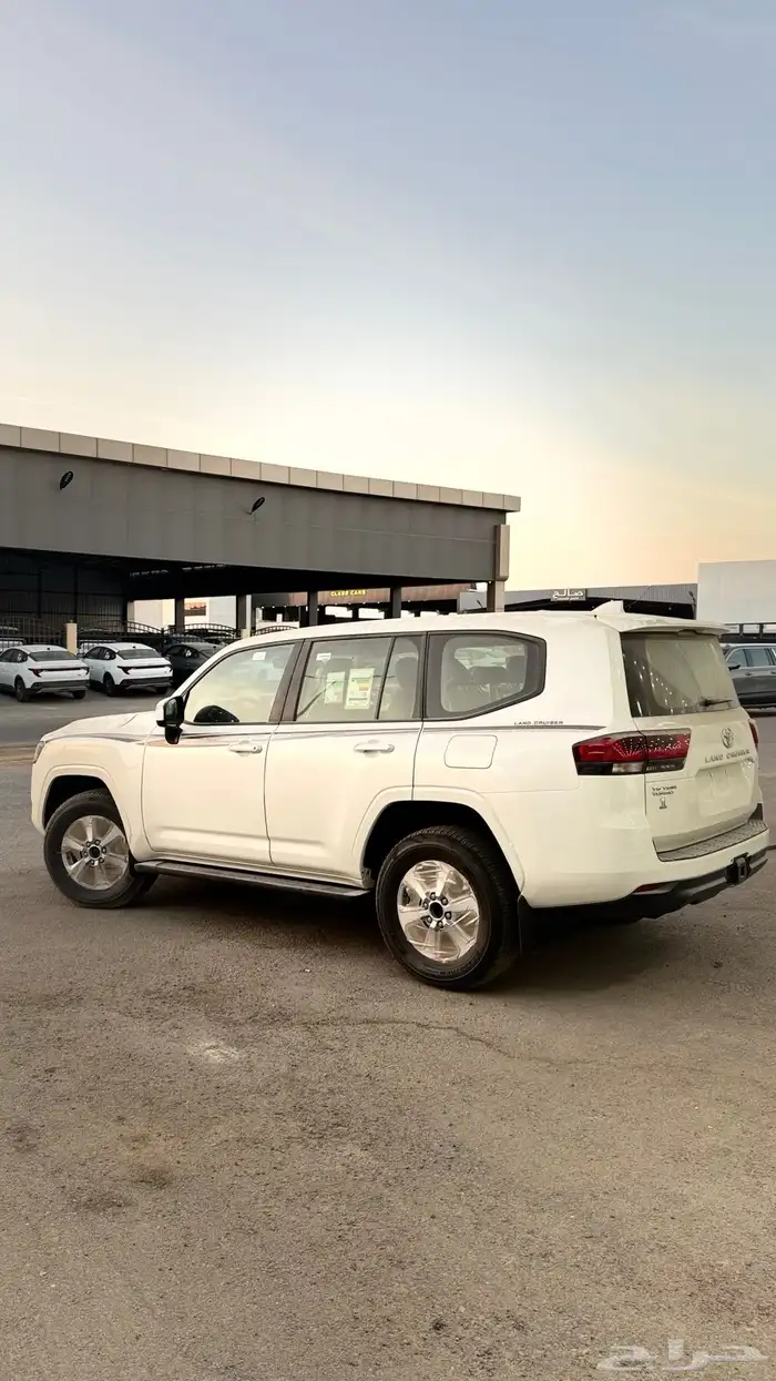 تويوتا لاندكروزر 2025 هدد ديزل 4