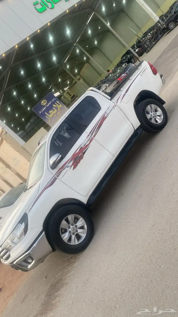 هايلوكس للبدل بربع 1