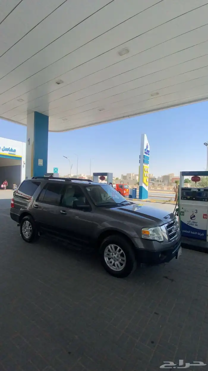 للبيع فورد اكسبيدشن 2011 قصير بدون دبل 3