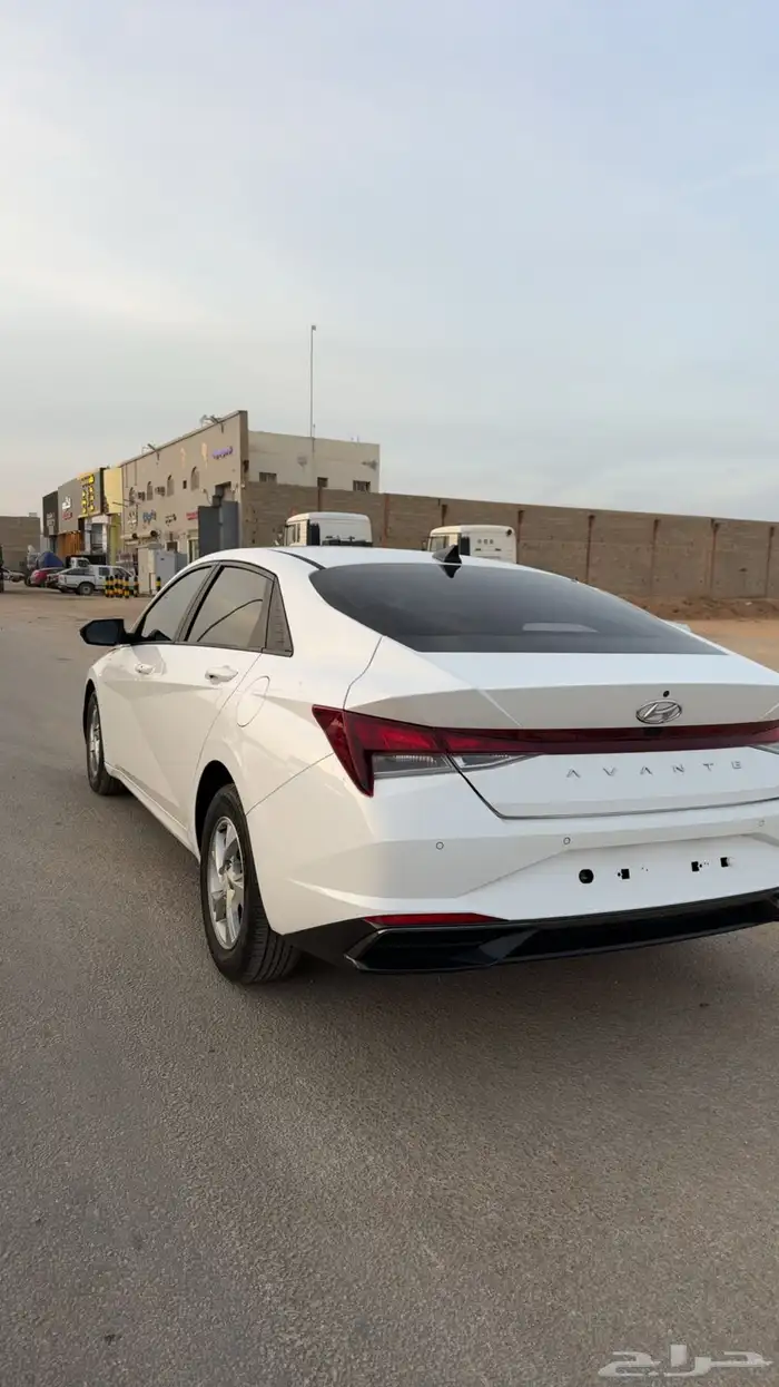 إلنترا 2021 بنزين مكينة 1600 سي سي 1