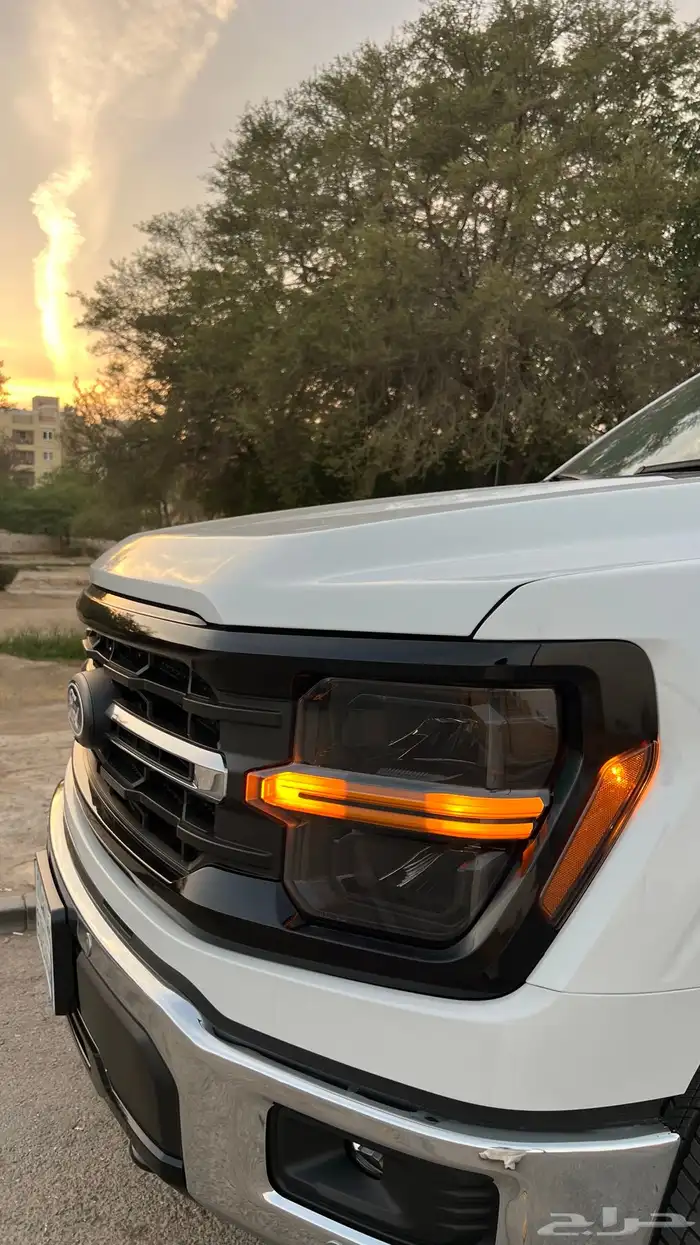 للبيع فورد أف F150 XLT جديد ممشى1250 كيلو فقط V8 أبيض 2025 26