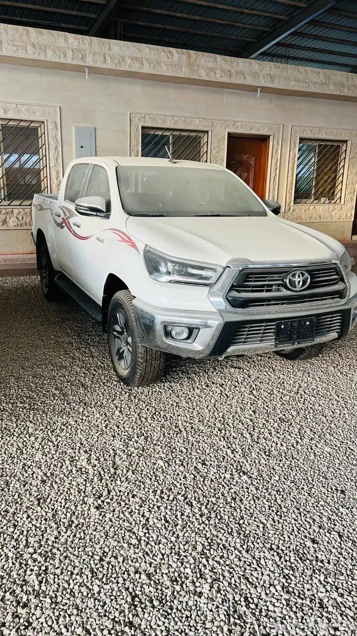 هايلكس قطري بنزين تماتيك فل كامل 2025 0