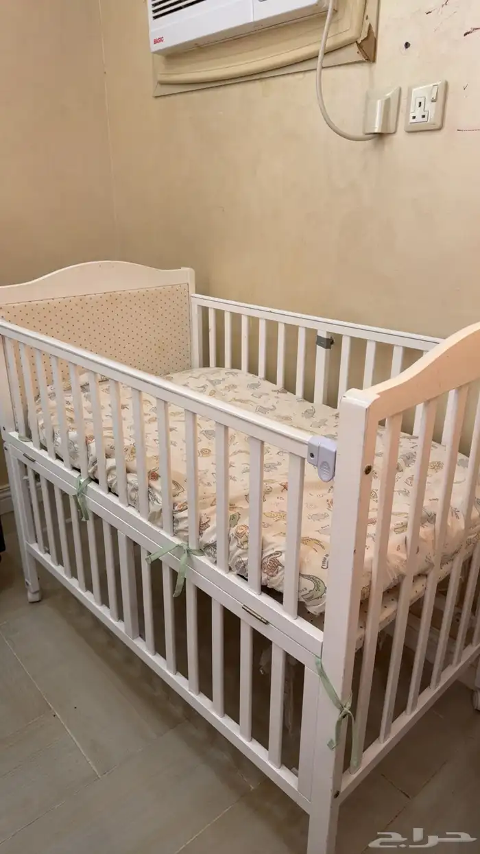 سرير أطفال 1