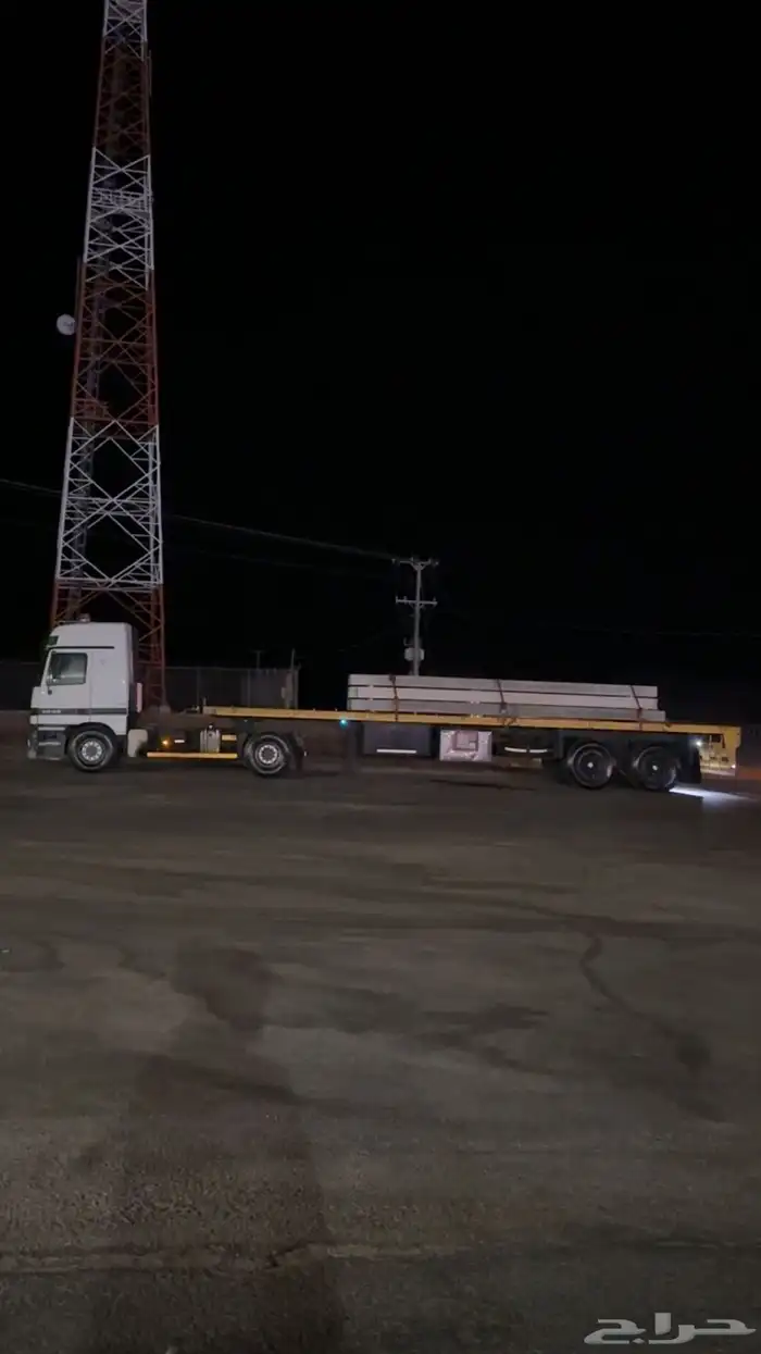 متواجد تريله سطحه لنقل المشاوير من خميس مشيط الى اي اتجاه 0