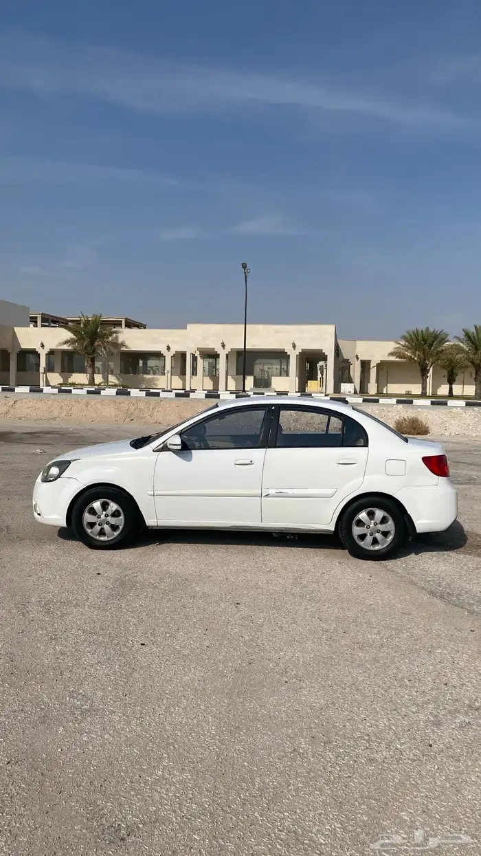 كيا ريو 2012 تحمل لوحة مميزة 2