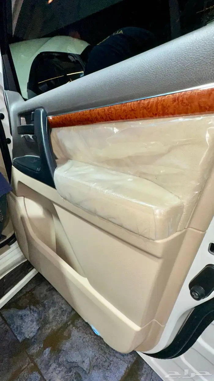 لاندكروزر 2013 بريمي 8 سلندر 12