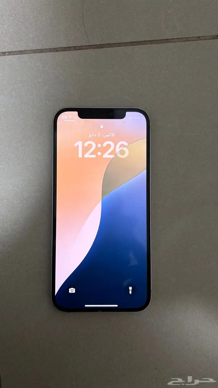 ايفون 12 للبيع 1