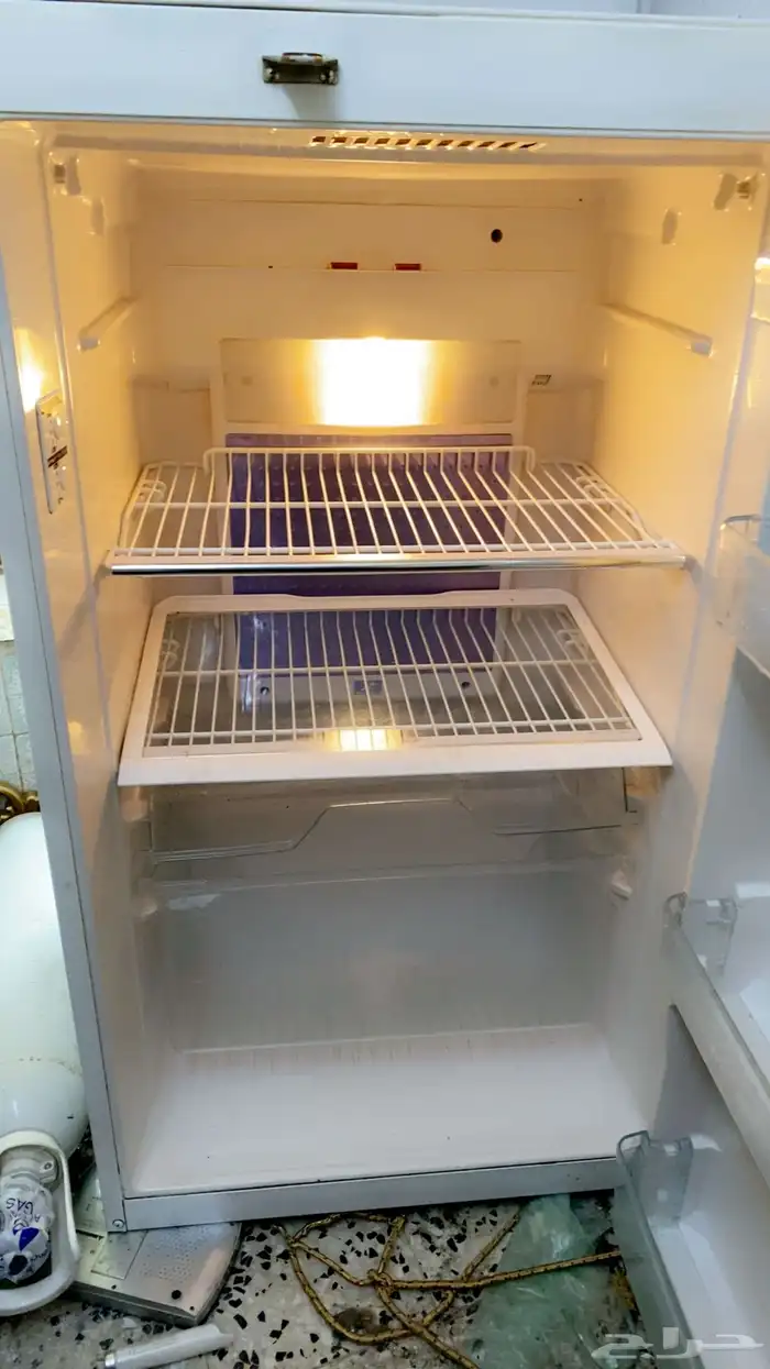 ثلاجه نظيفه وع الشرط 1