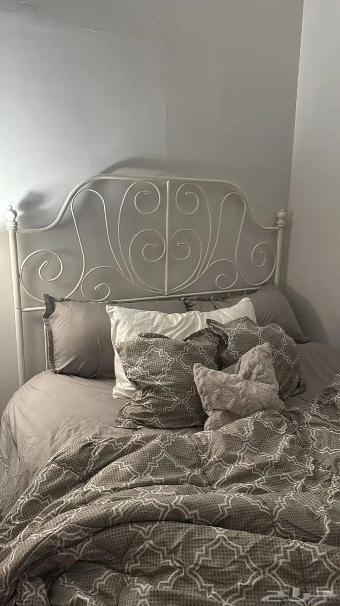 سرير ايكيا مستعمل 0