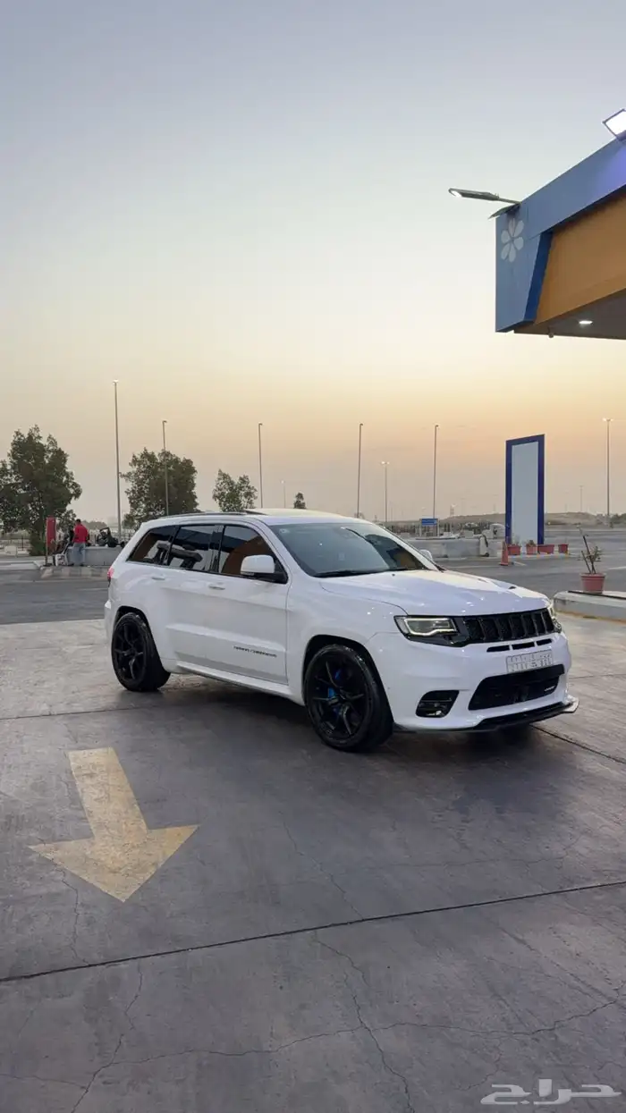 جيب شروكي SRT 0