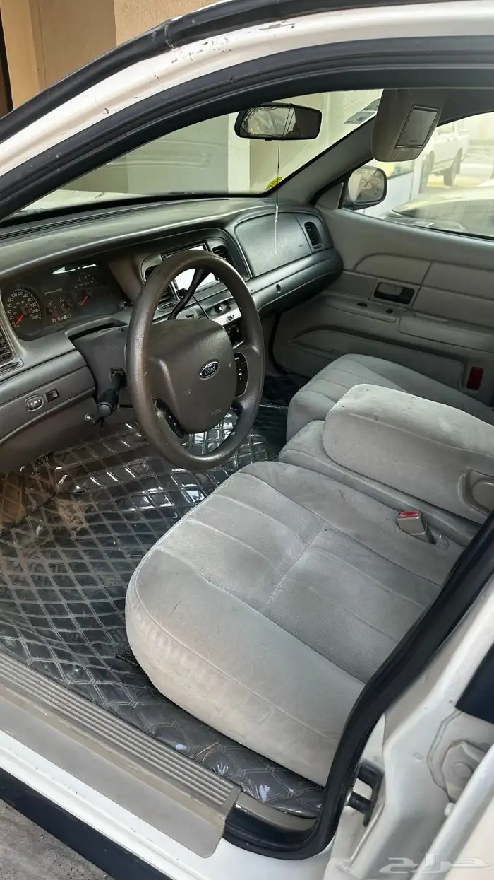 فورد فكتوريا 3