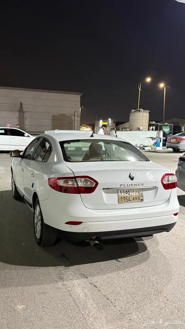 رينو فلوانس 2016 نظيفة للبيع 3