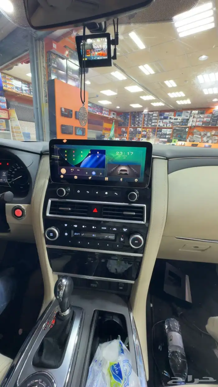 شاشه نيسان باترول 2024 0