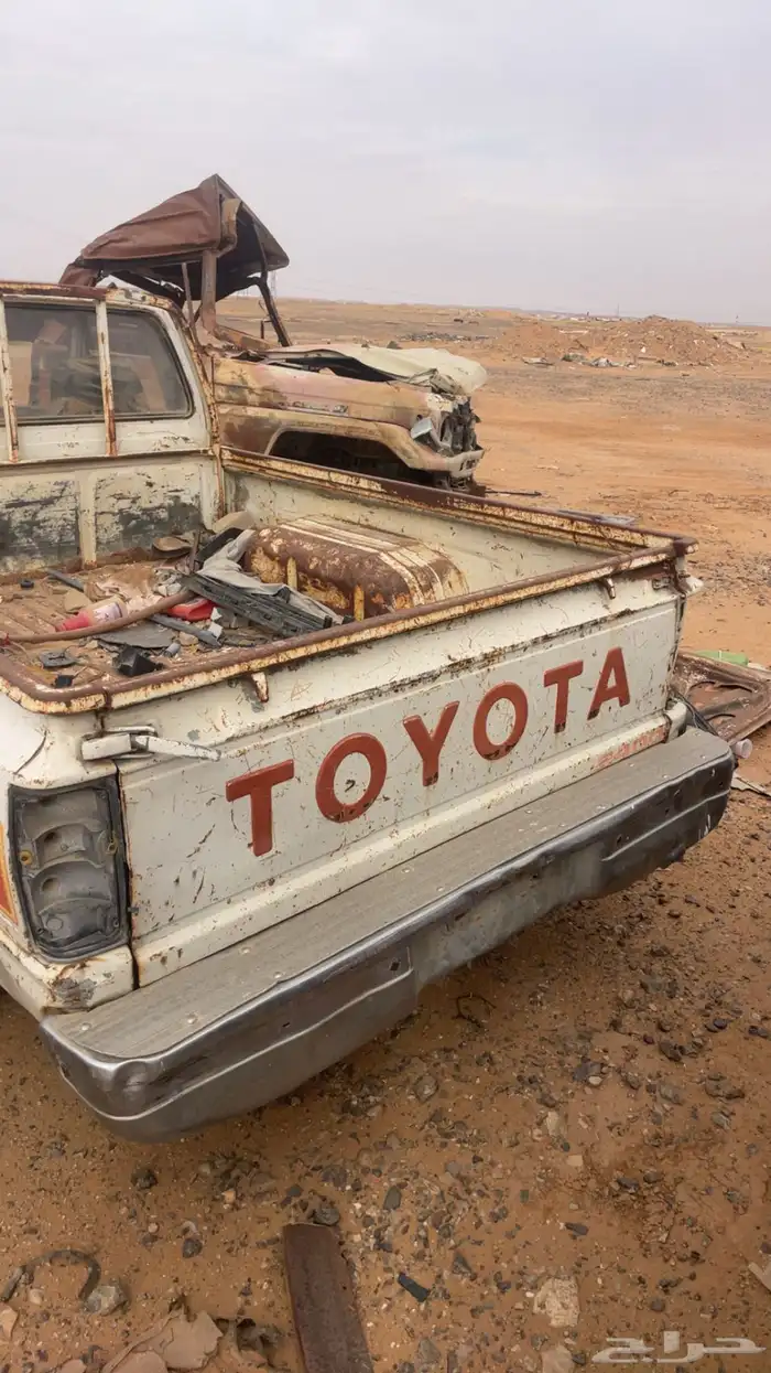 حوض سيارات هايلوكس وشاص 12