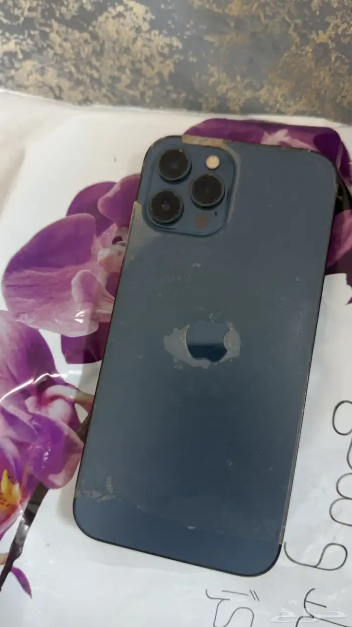 ايفون 12 برو ماكس للبيع نسبت البطارية 72 0