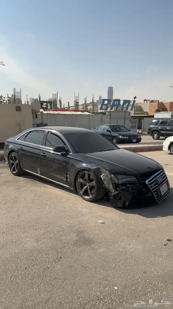 اودي a8 2011 مصدومة البيع تشليح 1