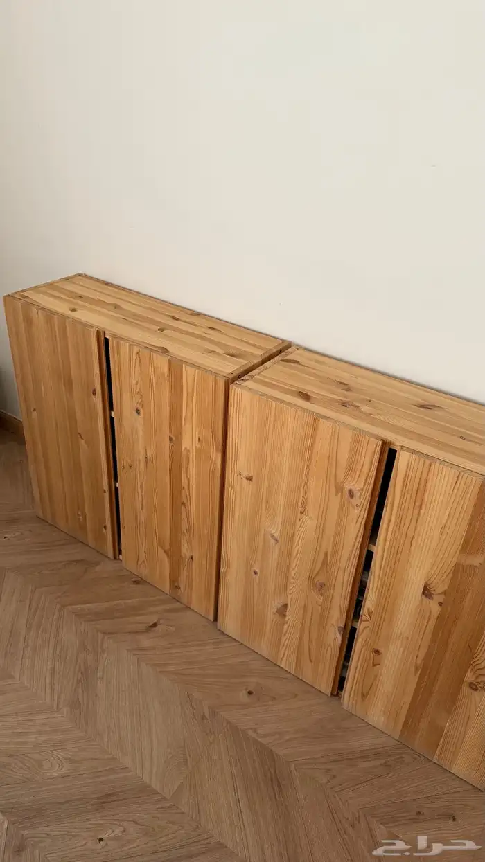 2 دواليب خشبية للبيع 350 ريال 1