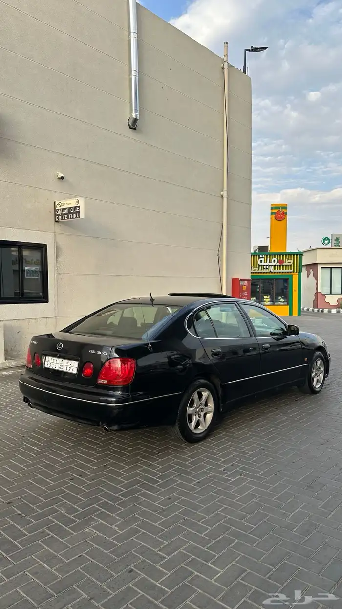لكزس gs 2002 1