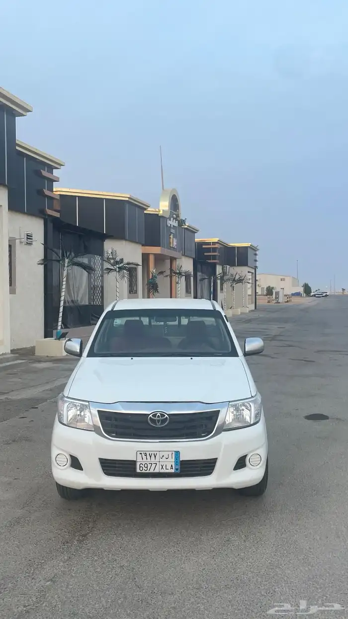 للبيع هلكس 2013 غمارةGLX   شرط المحركات 20