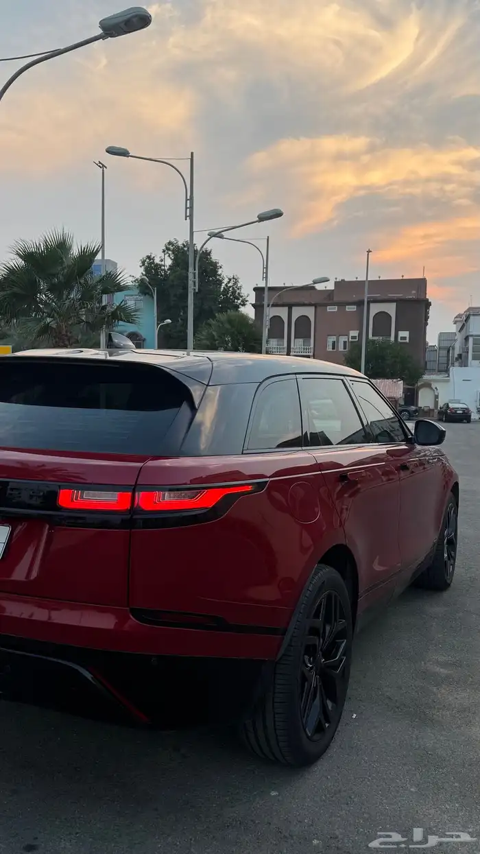 رنج روفر فيلار 4