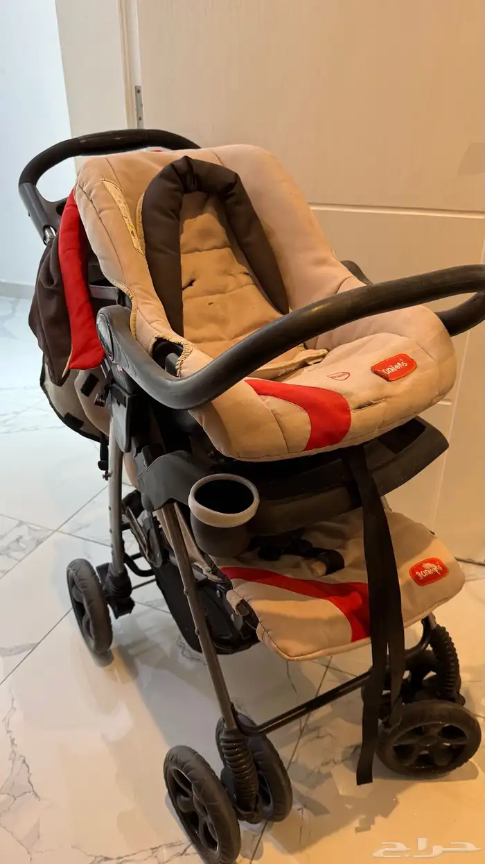 عربة اطفال من سنتر بوينت 2