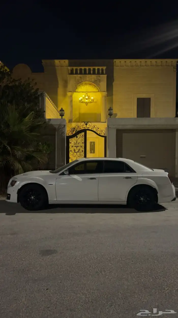 كرايزلر V8 فل كامل 9