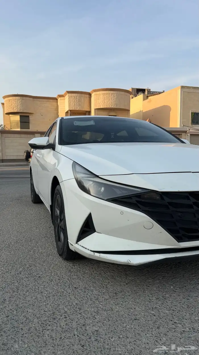 للبيع انترا 2023 سمارت 8