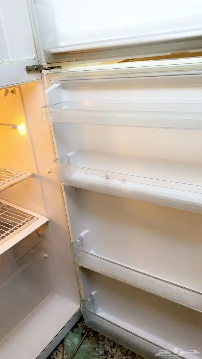 ثلاجه نظيفه وع الشرط 4