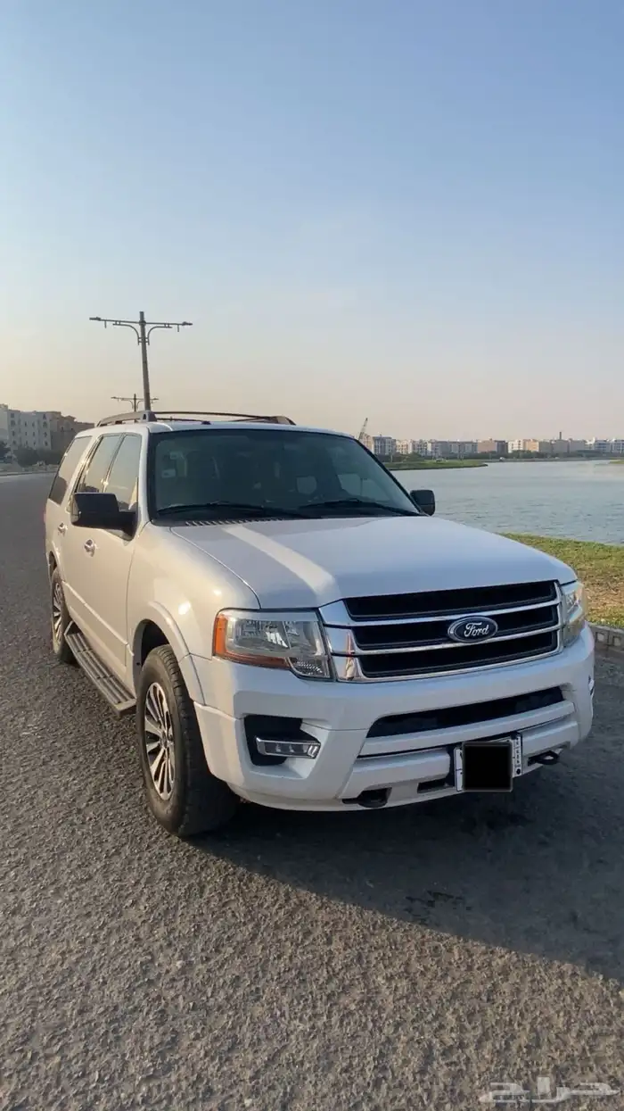 فورد اكسبديشن XLT بدون دبل 8