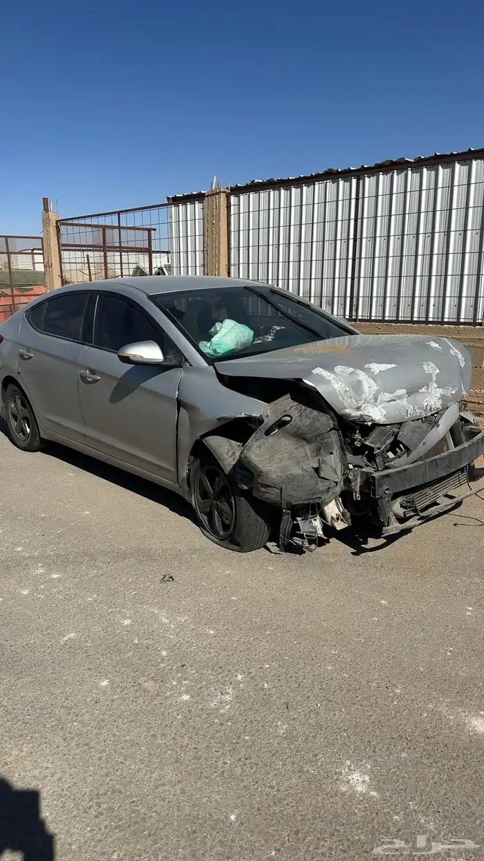 هونداي افانتي 2018 مصدومه 8