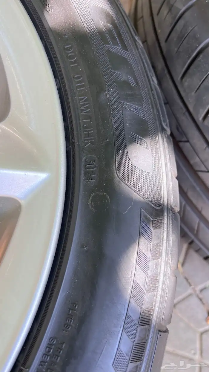 جنوط لكزس 460 بكفرات شبه جديده 6