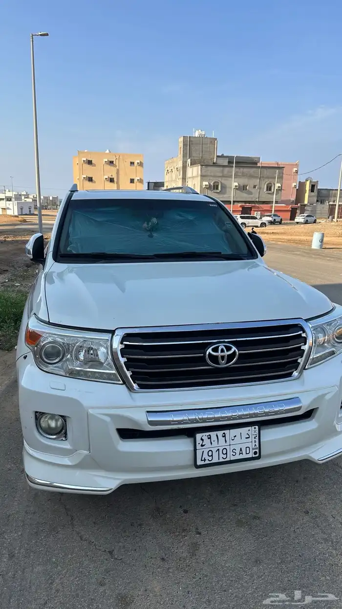 لاندكروزر 2013 بريمي 8 سلندر 5