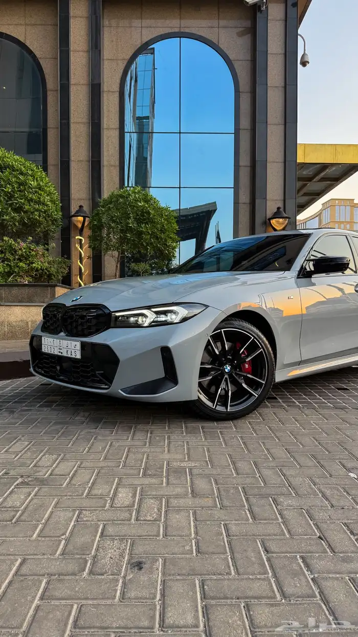 bmw 320i 2025 m-kit 0