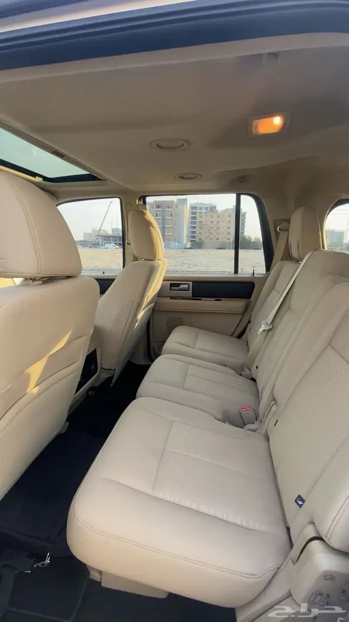 فورد اكسبديشن XLT بدون دبل 11