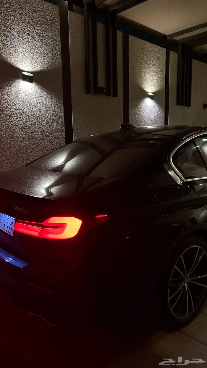 BMW 520i بي ام دبليو الفئة الخامسة 3