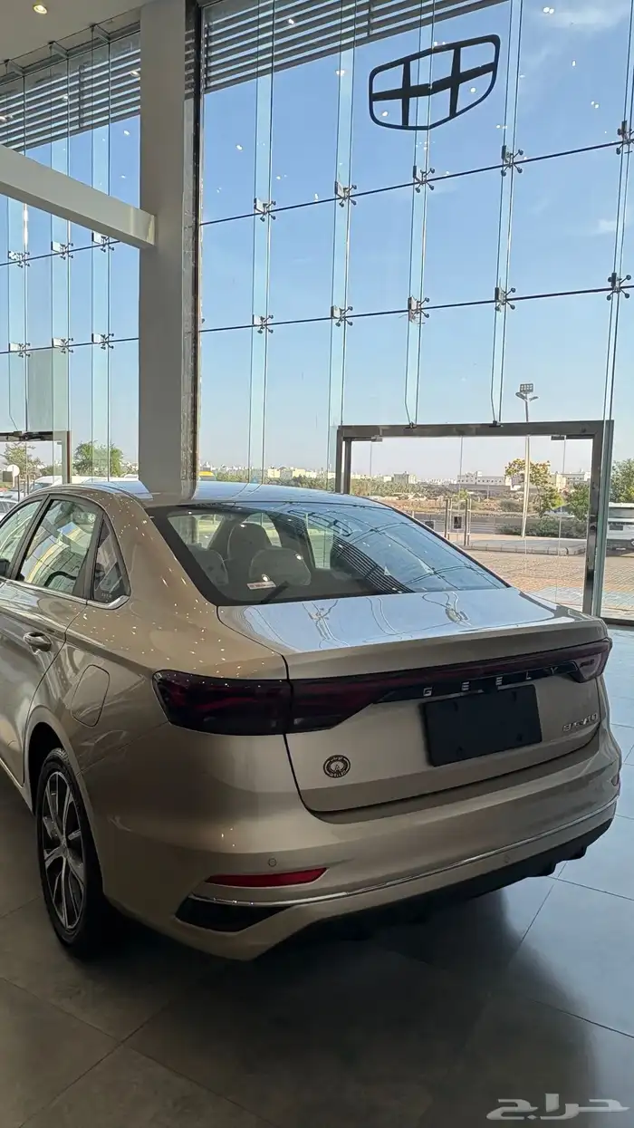 جيلي اميقراند 2025 الفل بسعر حصري ومميز لأصحاب الكاش 3