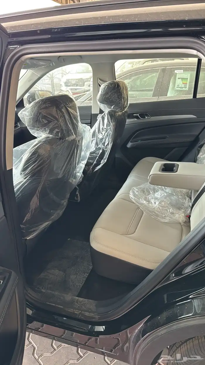 فورد تيرتوري فئة امبيانتي بنزين 2026 10